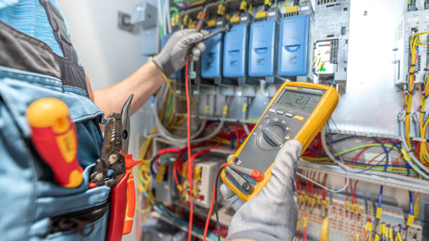 Best Local Electrician Companies  in Everson, WA